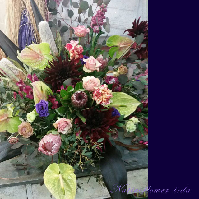 結婚祝いに贈る花アレンジメント　ダリ—アンス　二子玉川の花屋　ネイティブフラワーイーダ