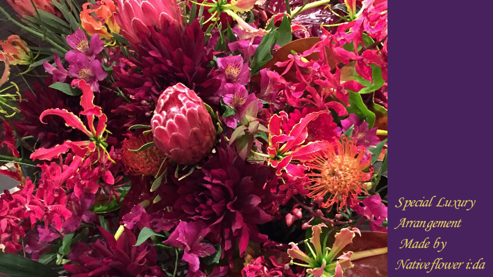 紅花祭　お祝いスタンド花　二子玉川の花屋　ネイティブフラワーイーダ