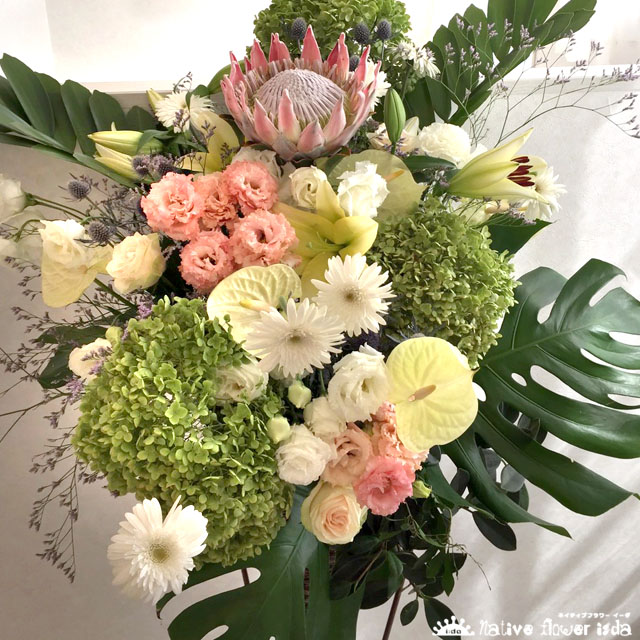 開店祝い　花　おまかせスタンド花　東京　二子玉川の花屋　ネイティブフラワーイーダ